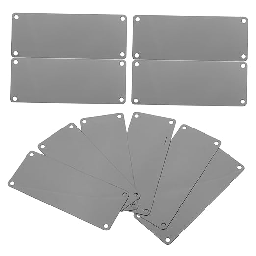 Targhetta rettangolare con 4 fori