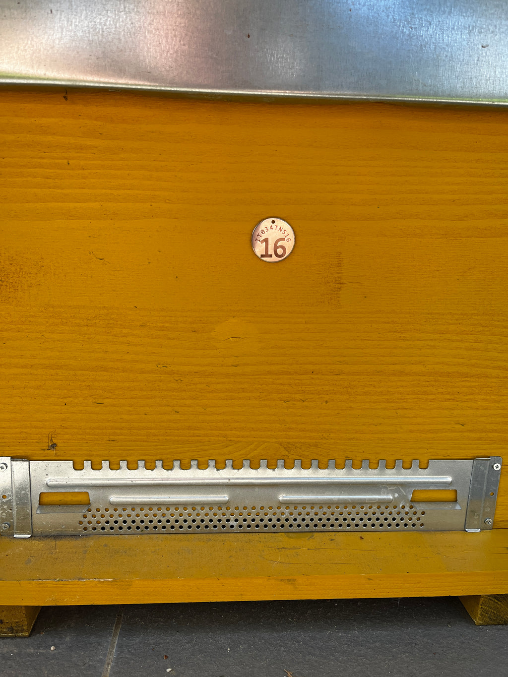Targhetta numero arnia api